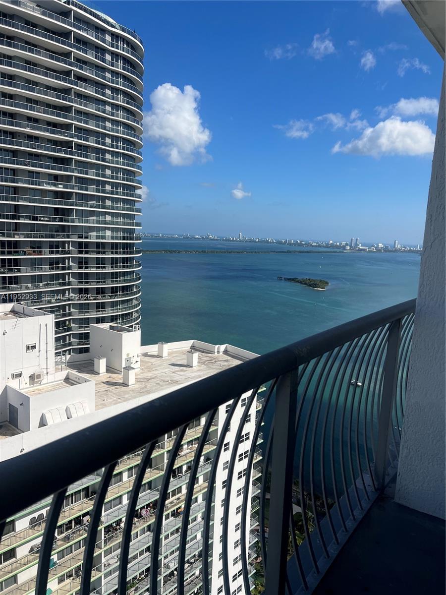 1750 N Bayshore Dr #4409 Miami, FL 33132
