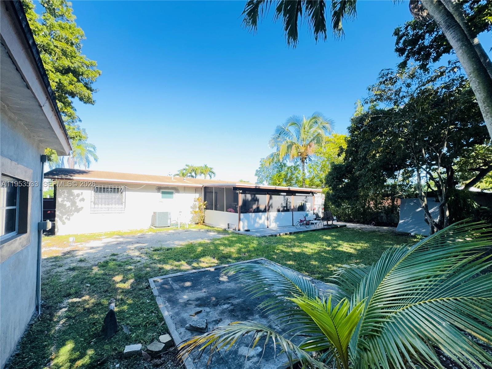 11510 SW 191st Ter Miami, FL 33157