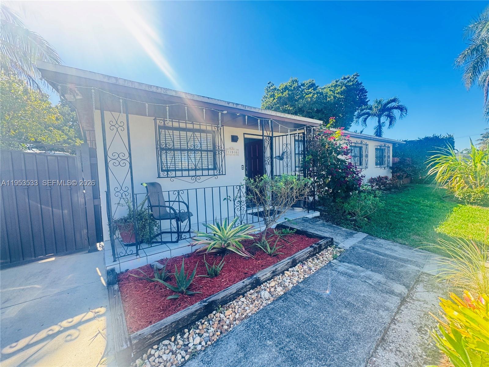 11510 SW 191st Ter Miami, FL 33157