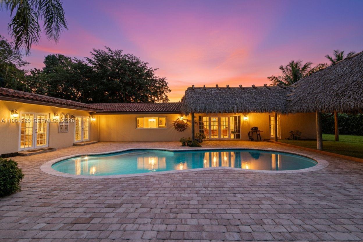 15144 SW 72nd Ct Palmetto Bay, FL 33158