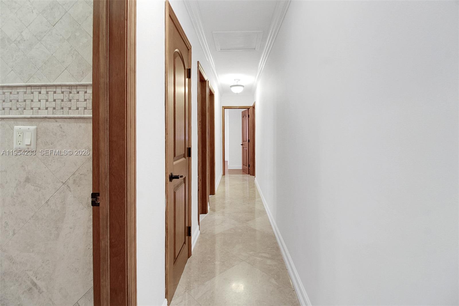 15144 SW 72nd Ct Palmetto Bay, FL 33158