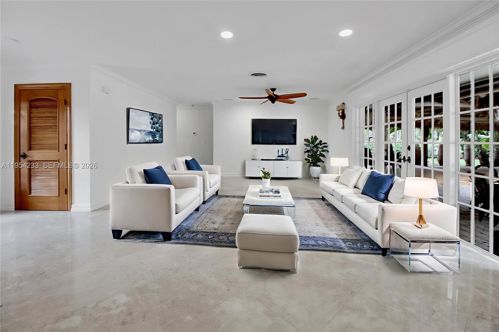 15144 SW 72nd Ct Palmetto Bay, FL 33158