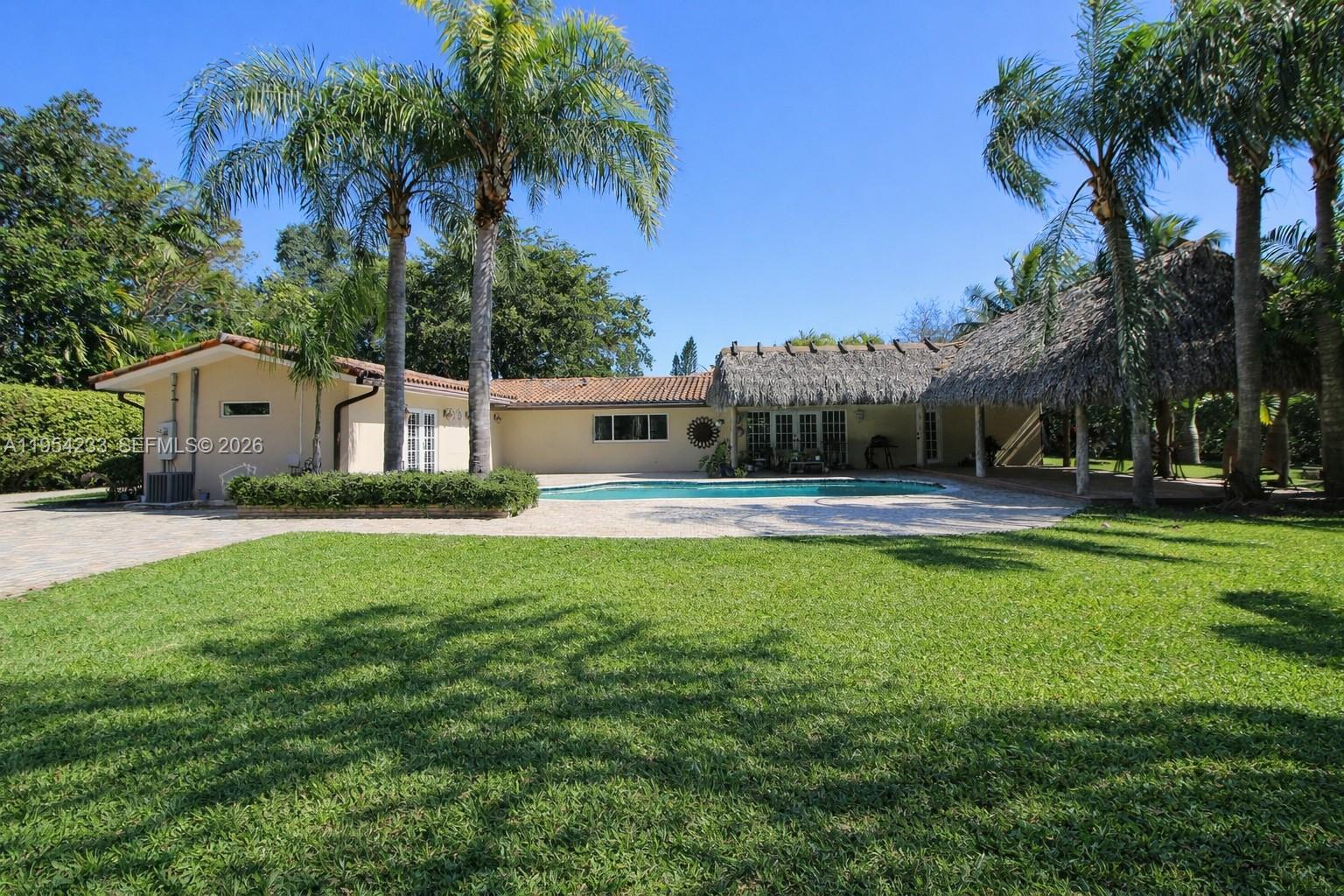 15144 SW 72nd Ct Palmetto Bay, FL 33158