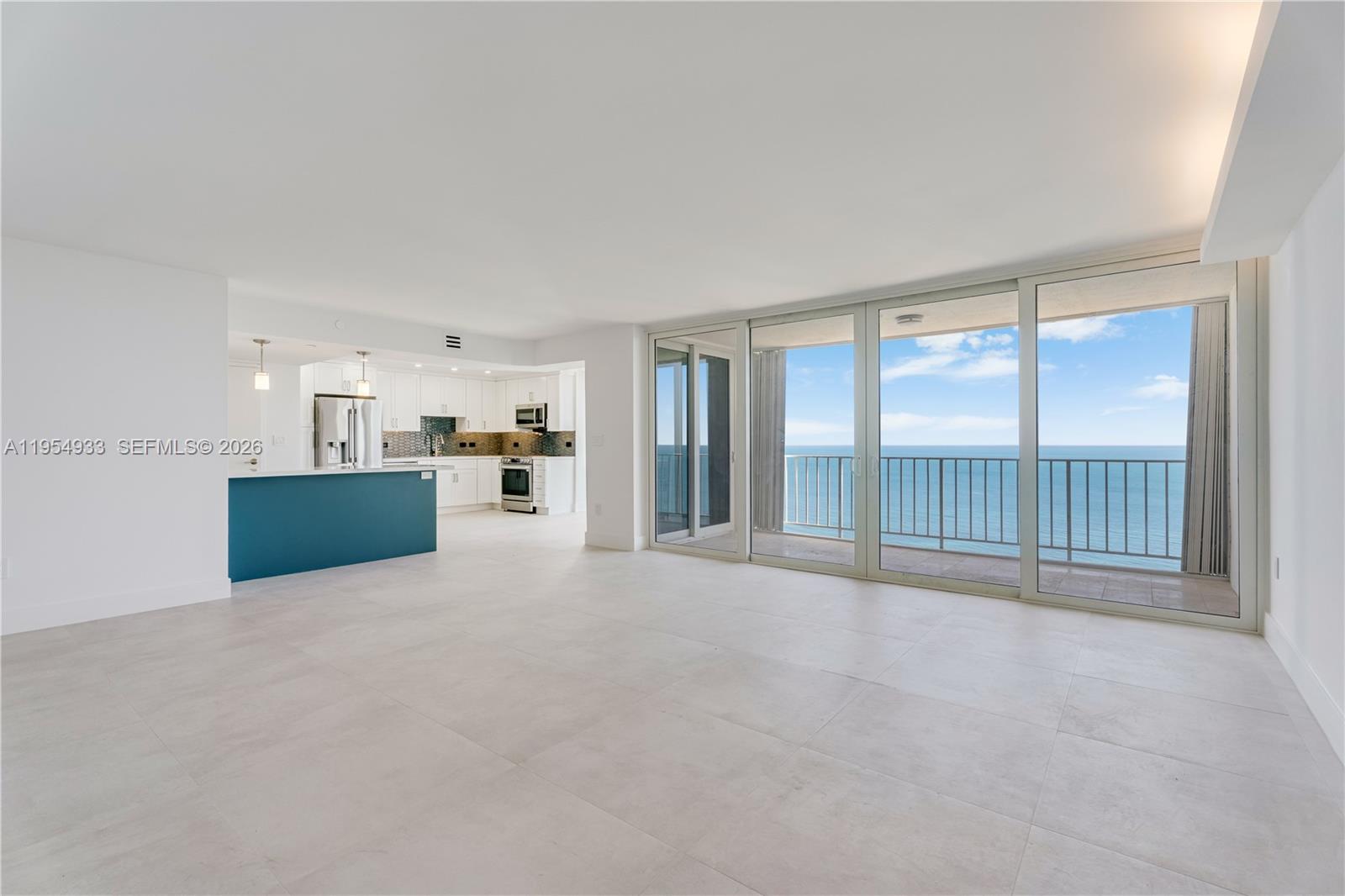 image Casa Del Mar Condos16