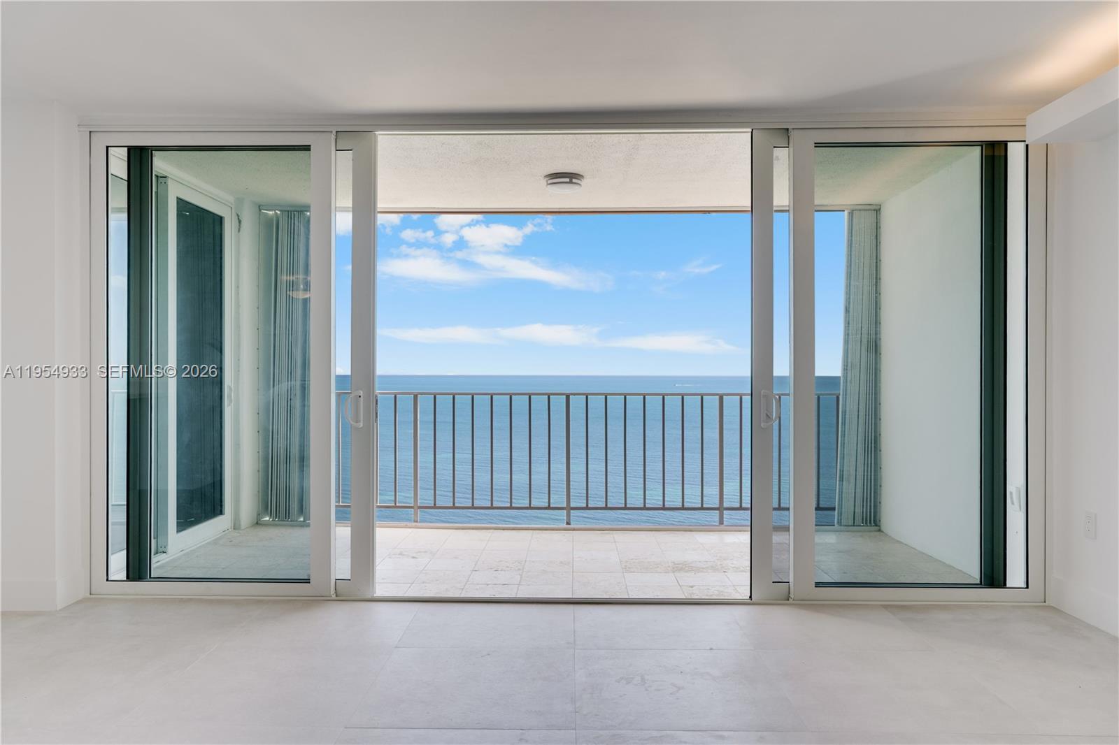 image Casa Del Mar Condos17