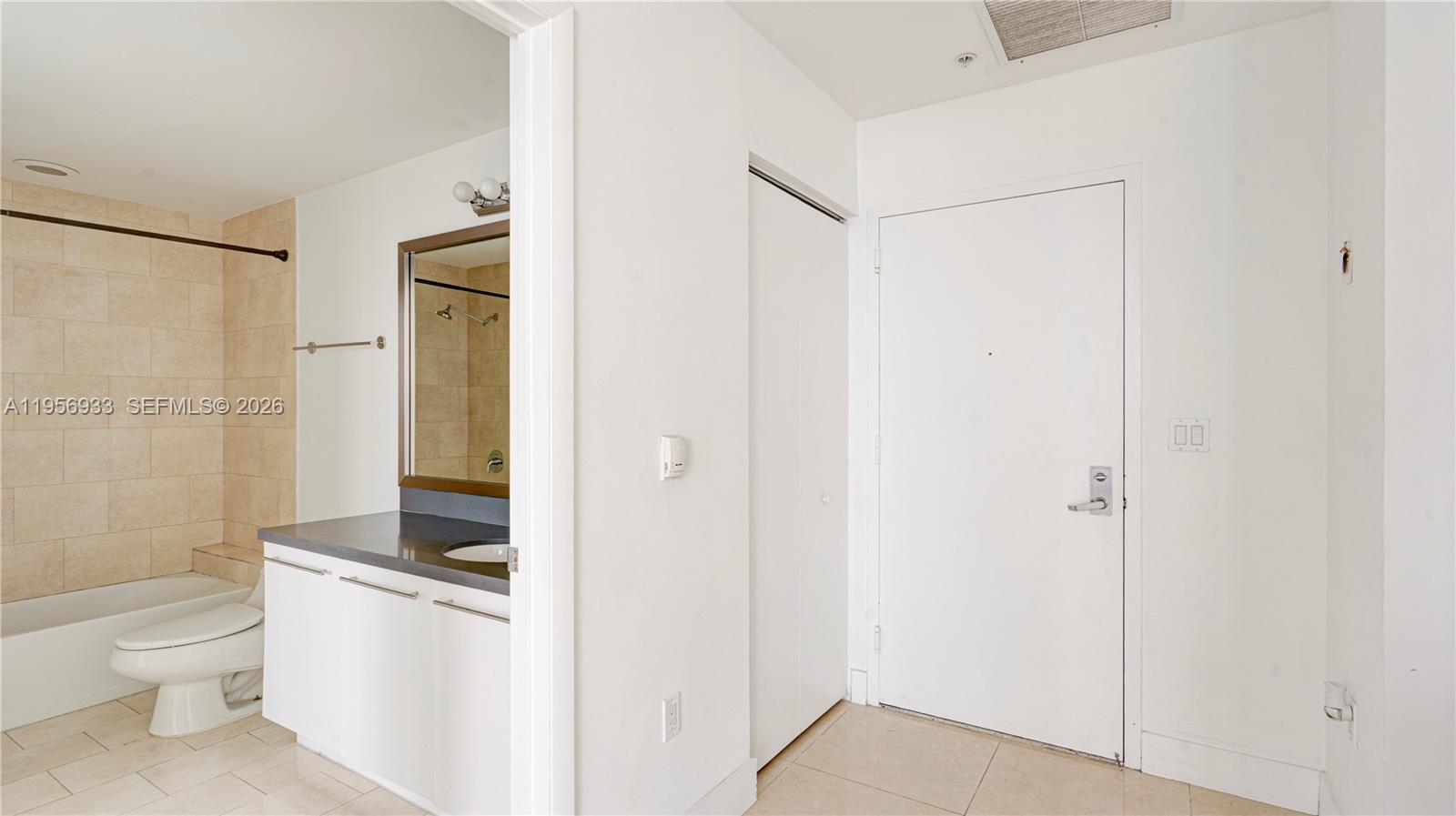 image The Ivy at Riverfront19