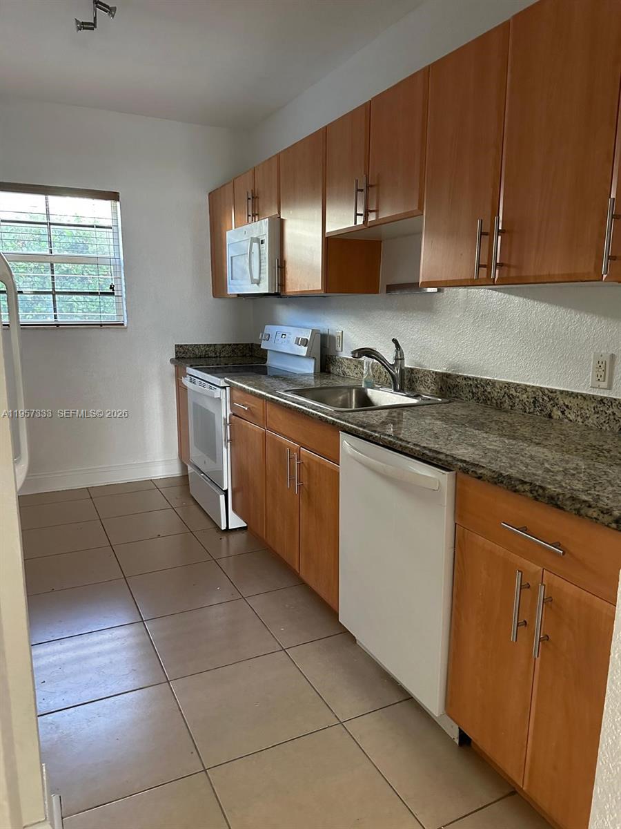 1065 97th St #1A Bay Harbor Islands, FL 33154