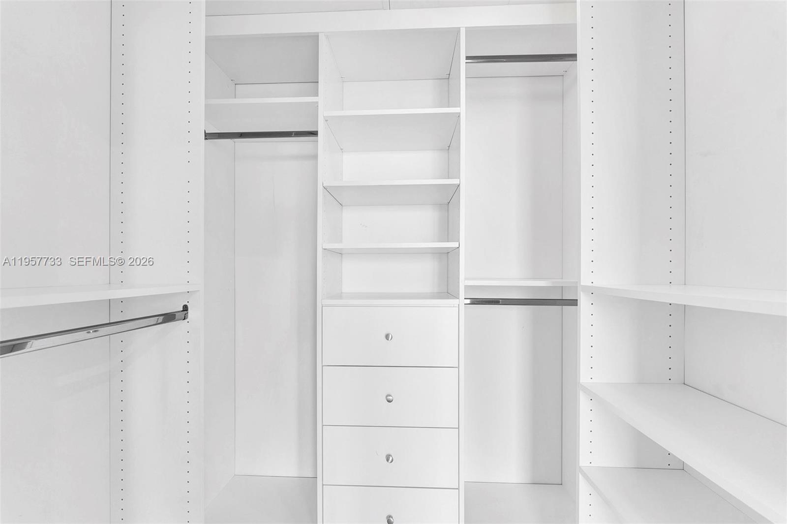 image Infinity at Brickell16