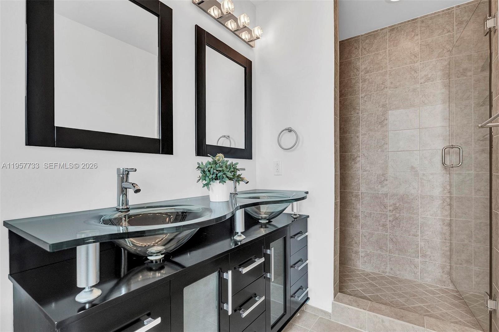 image Infinity at Brickell17