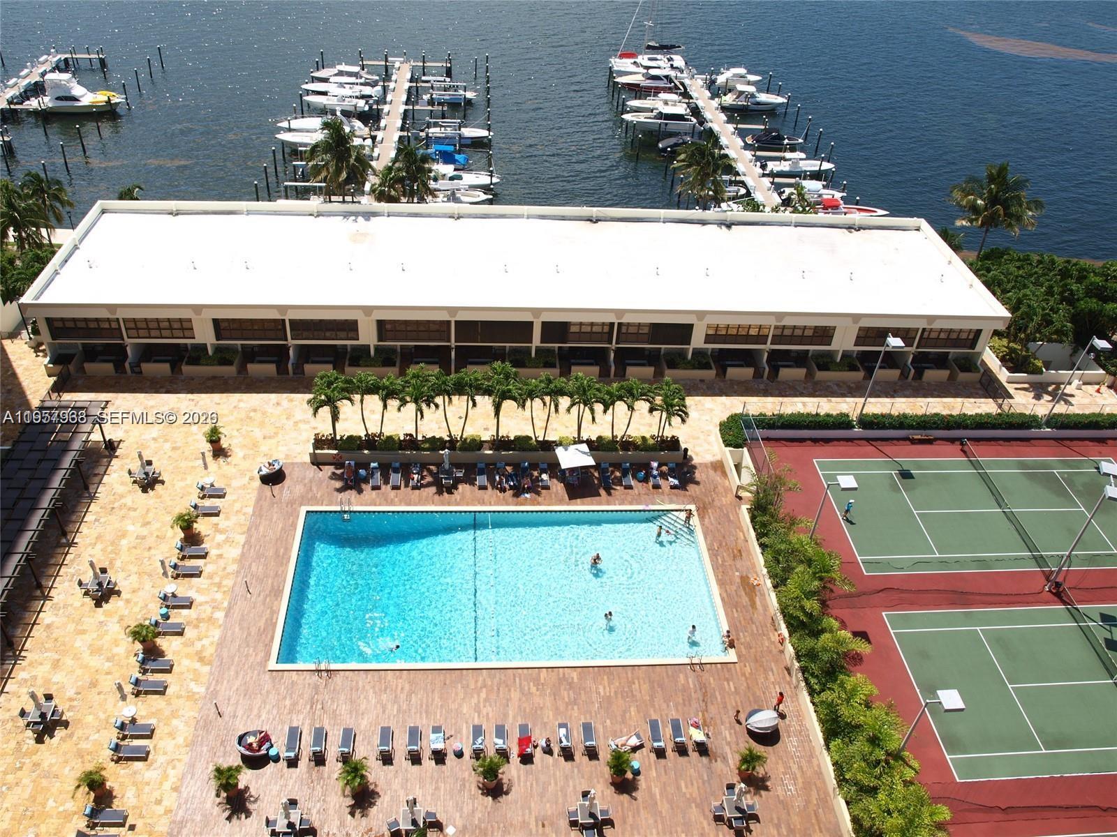 image Brickell Place II11