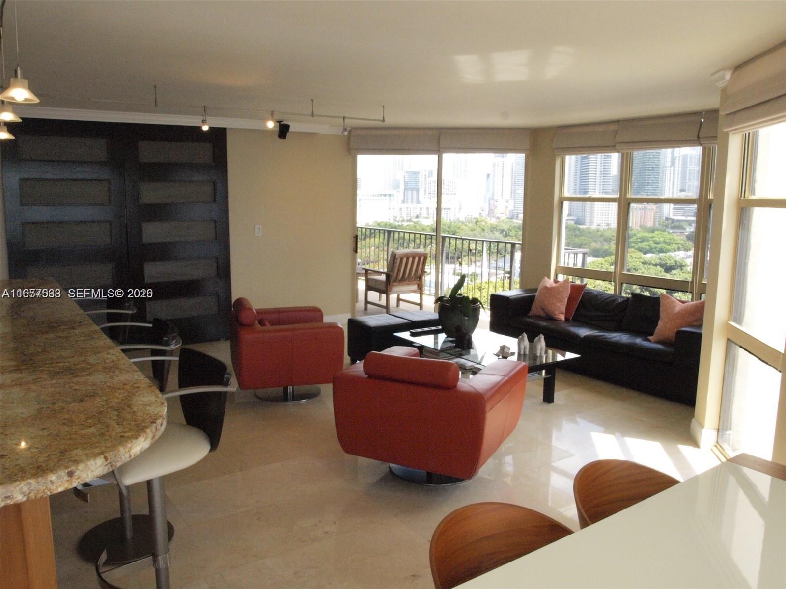 image Brickell Place II18