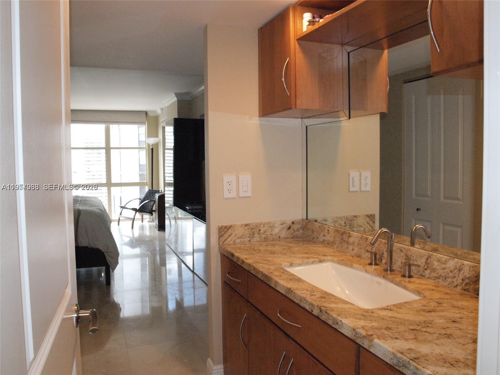 image Brickell Place II28