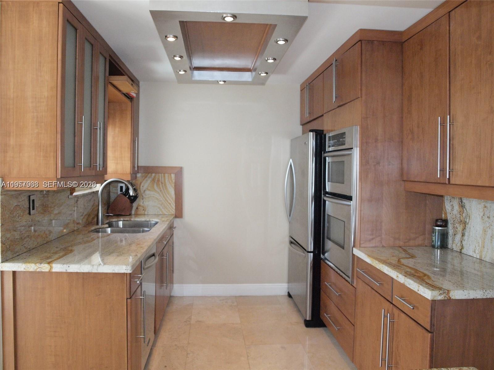 image Brickell Place II6