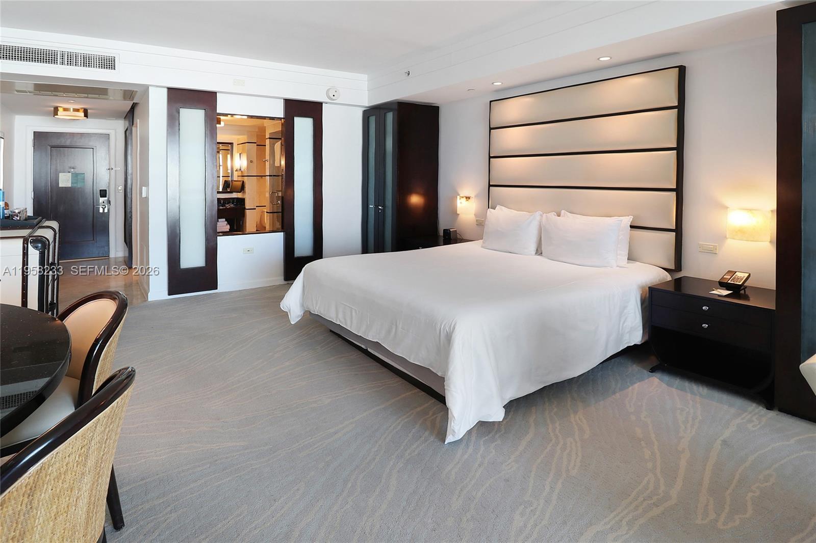 image Fontainebleau III12