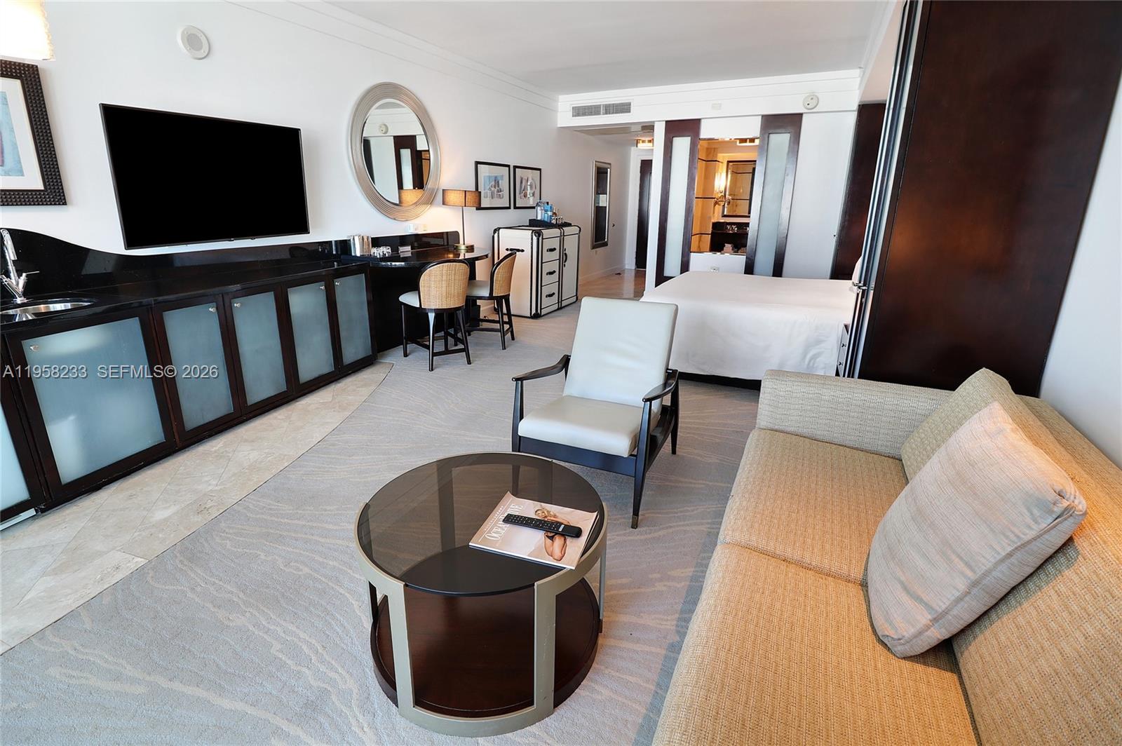 image Fontainebleau III8