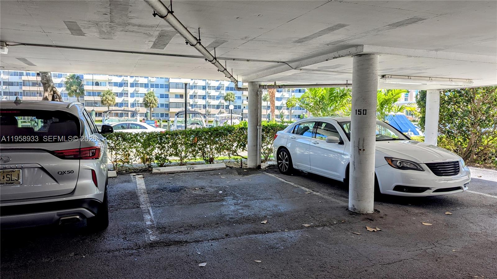 300 Bayview Dr #206 Sunny Isles Beach, FL 33160