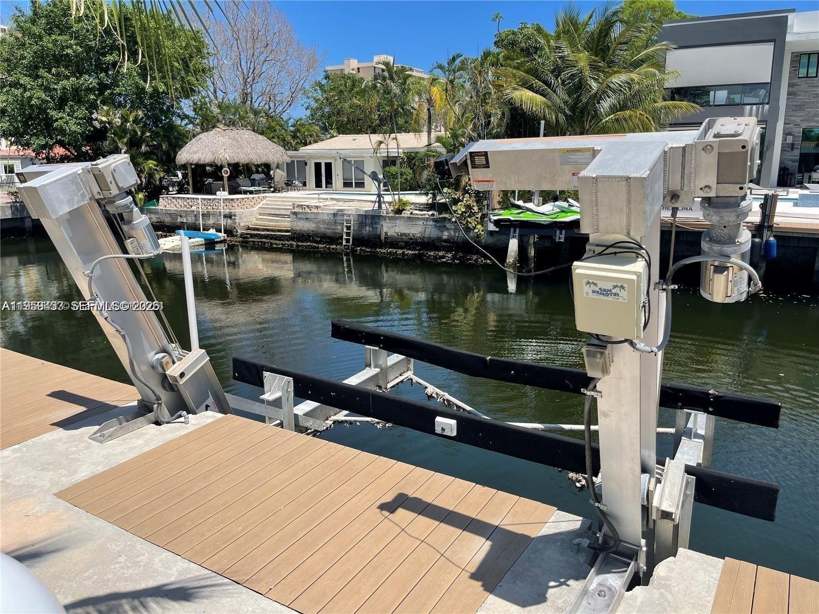 13205 Ortega Ln North Miami, FL 33181