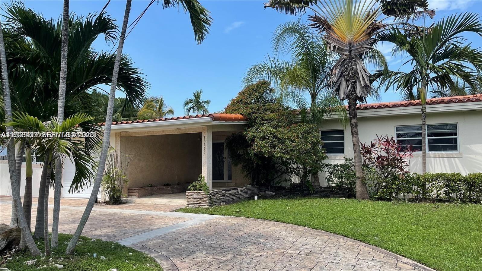 13205 Ortega Ln North Miami, FL 33181