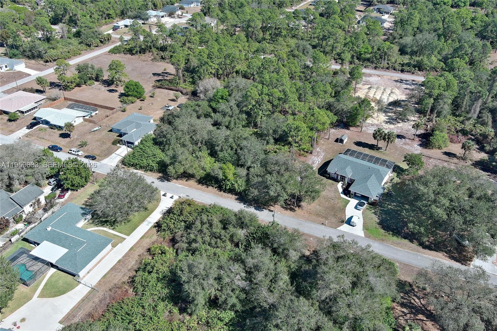 414 Lake Ave Lehigh Acres, FL 33972