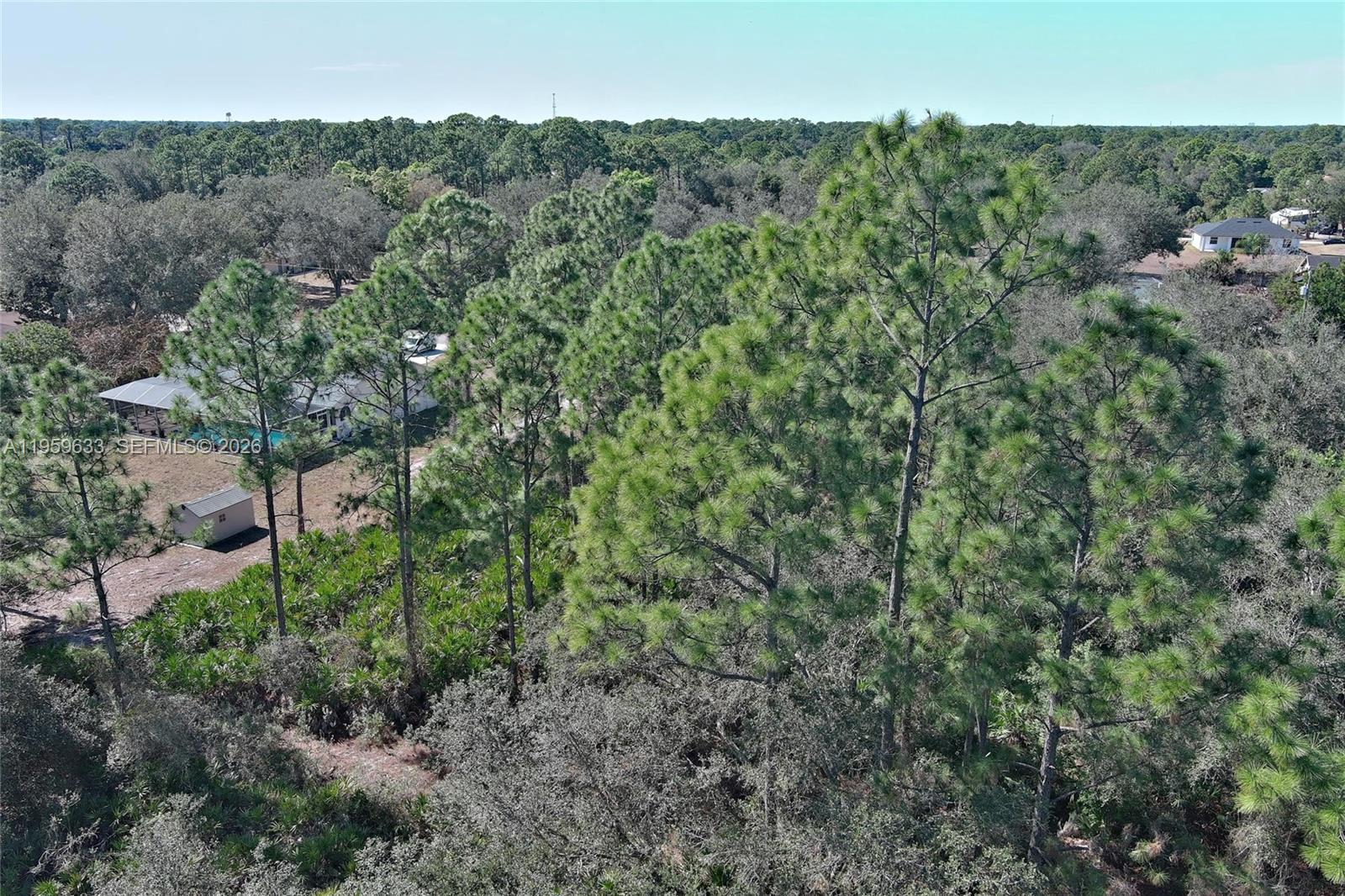 414 Lake Ave Lehigh Acres, FL 33972