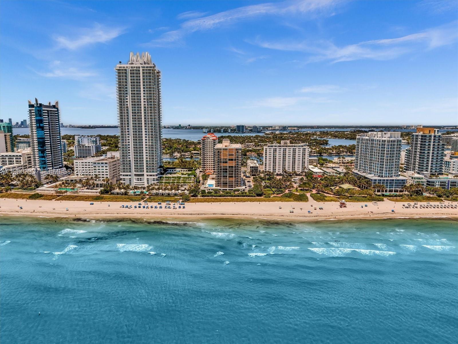 6423 Collins Ave #409 Miami Beach, FL 33141