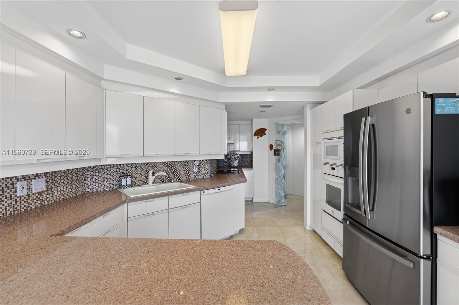 2000 Island Bl #1109 Aventura, FL 33160