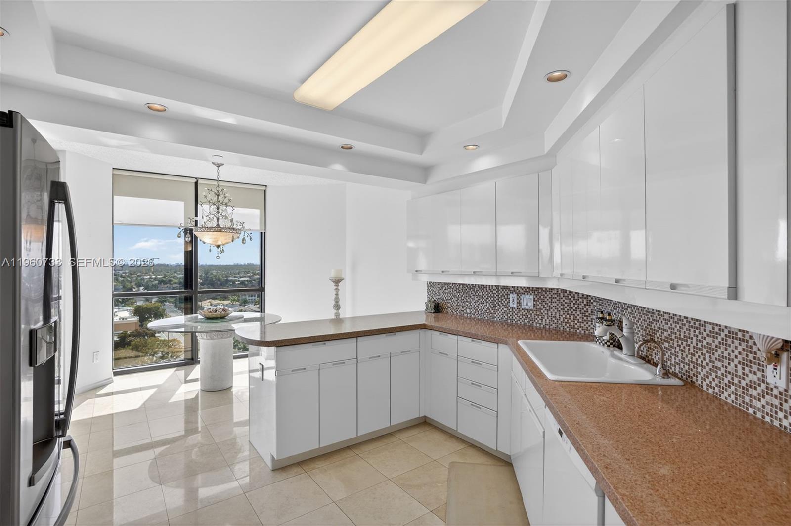 2000 Island Bl #1109 Aventura, FL 33160