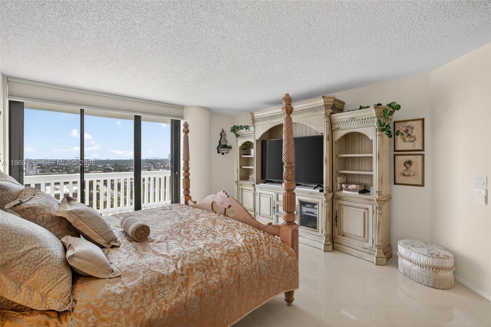 2000 Island Bl #1109 Aventura, FL 33160