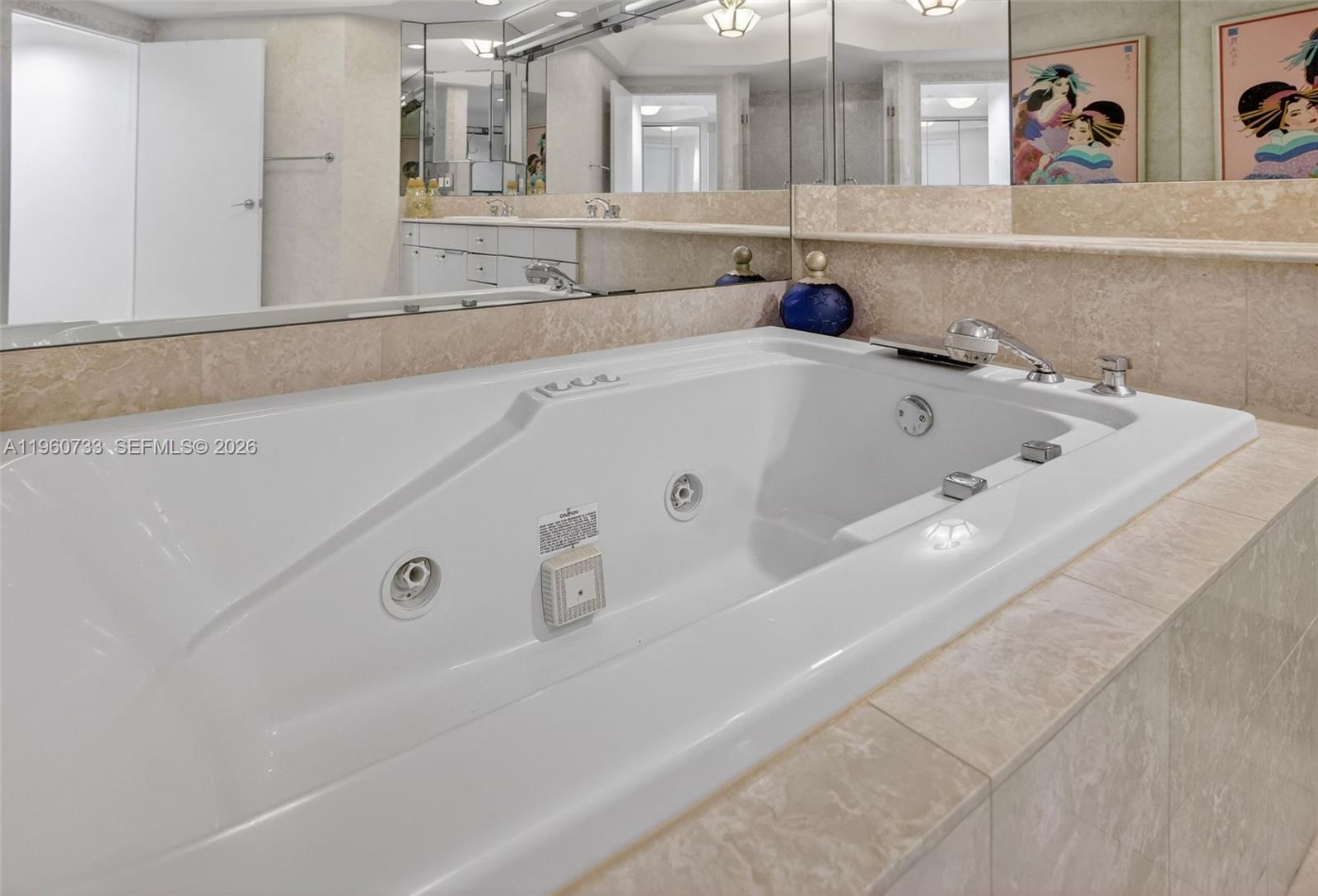 2000 Island Bl #1109 Aventura, FL 33160