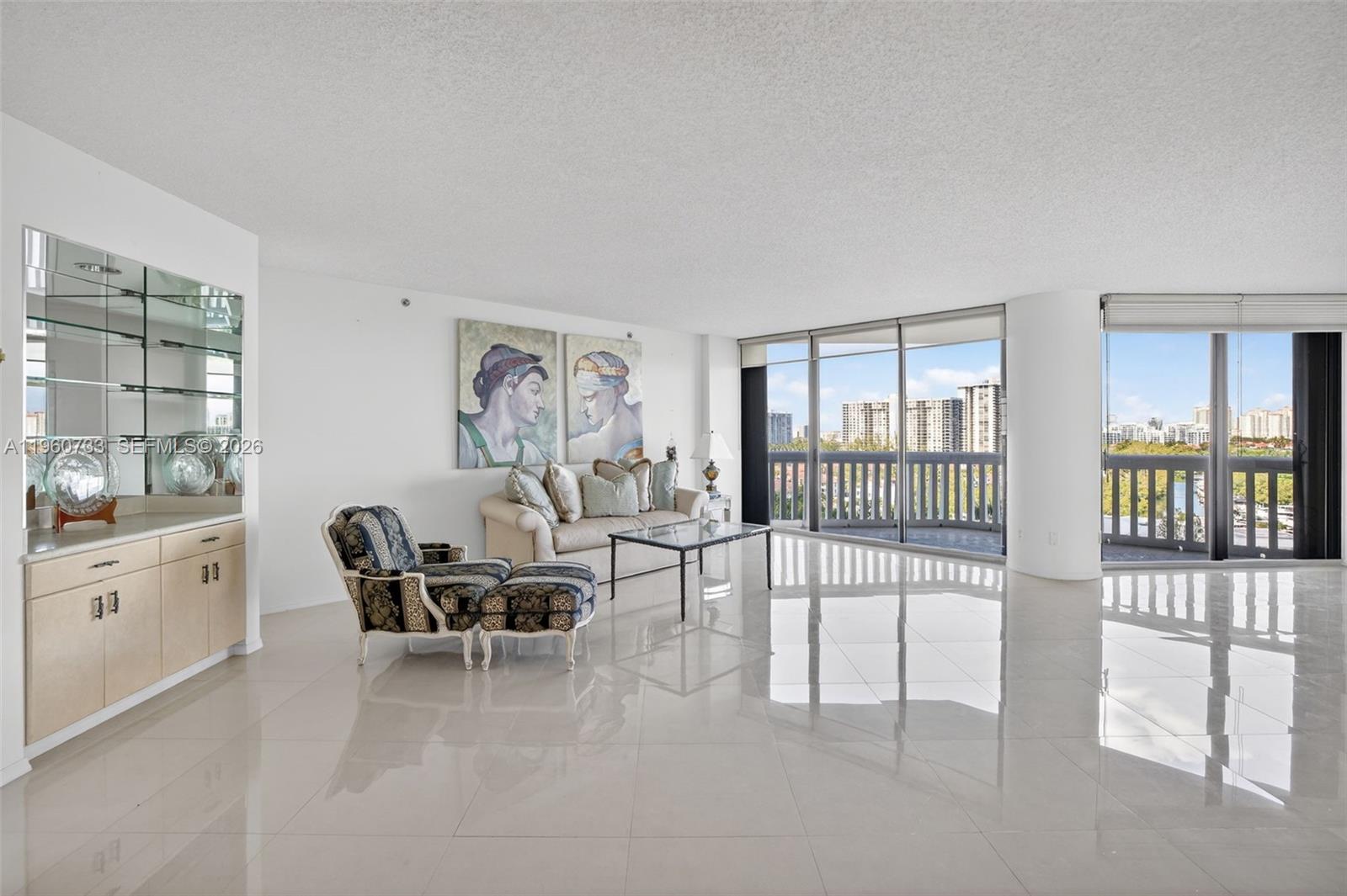 2000 Island Bl #1109 Aventura, FL 33160