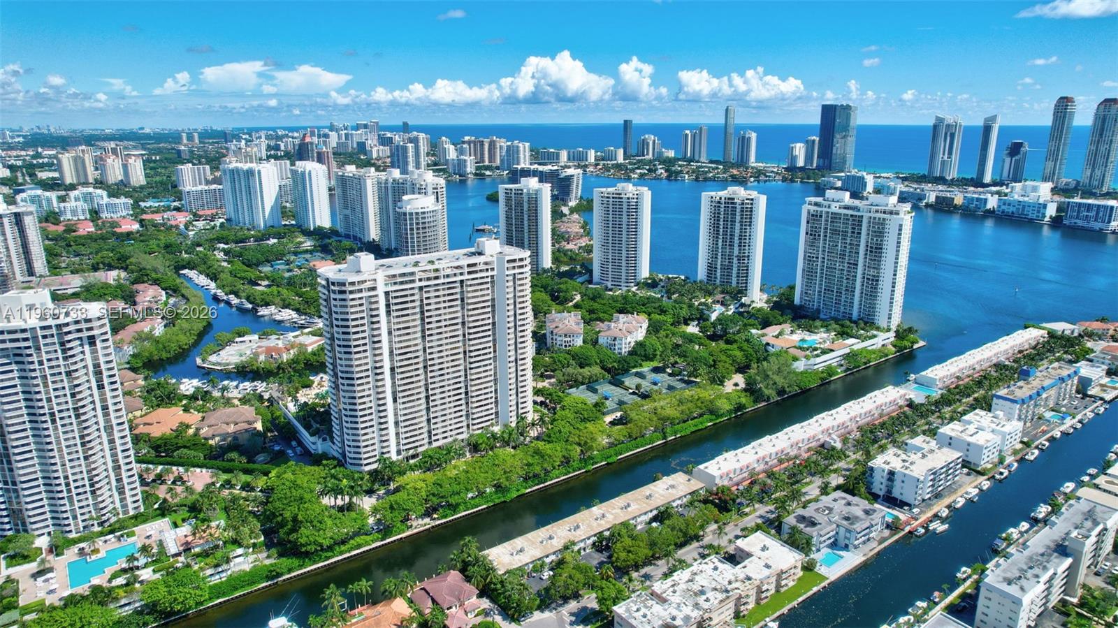 2000 Island Bl #1109 Aventura, FL 33160