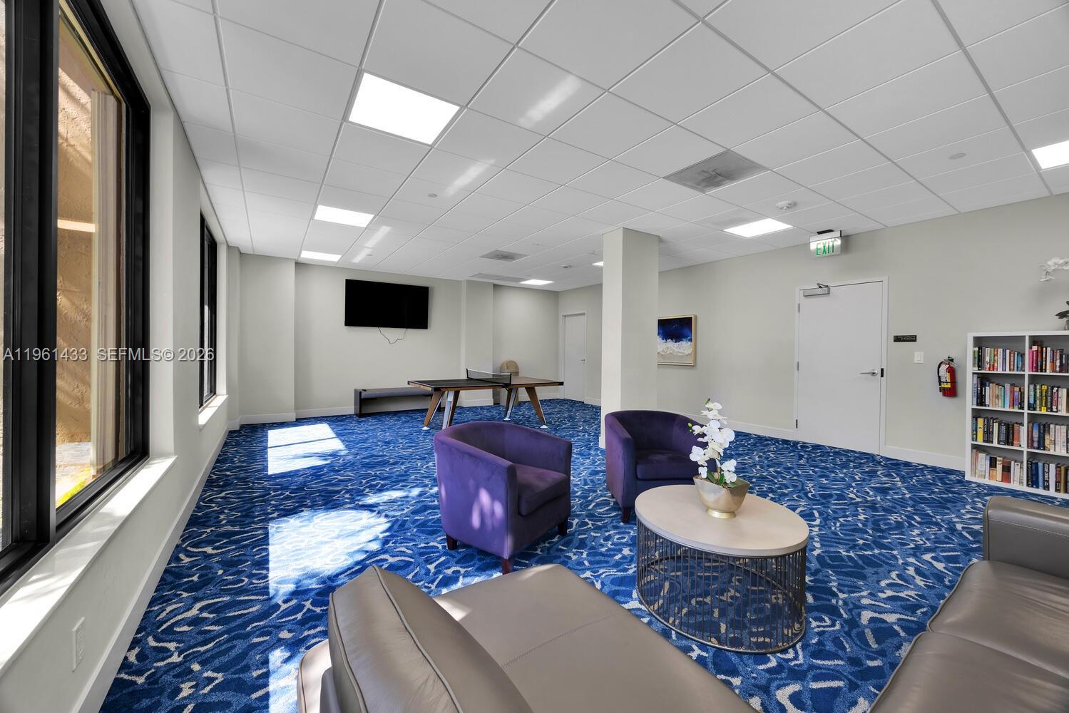 90 Edgewater Dr #PH25 Coral Gables, FL 33133