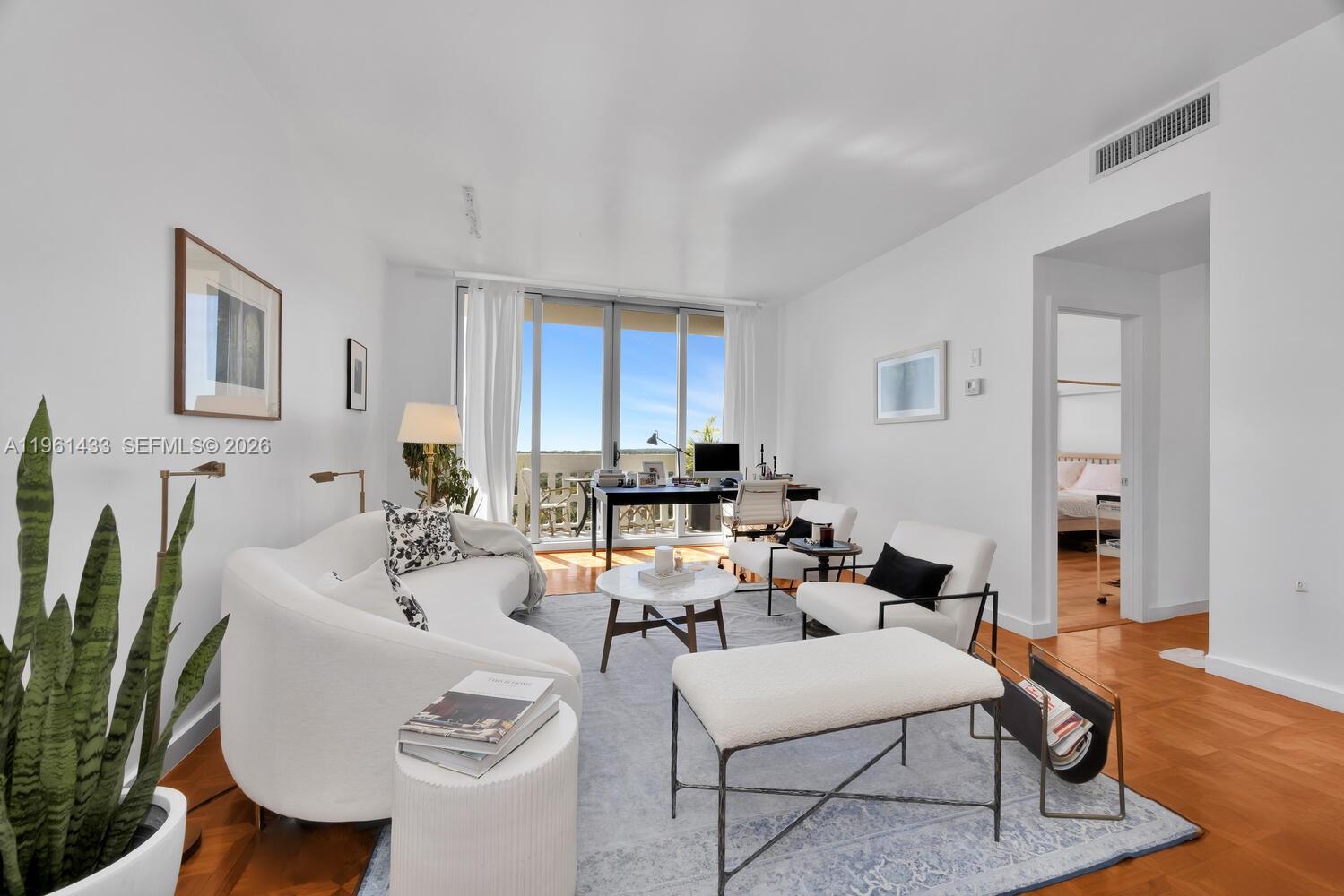 90 Edgewater Dr #PH25 Coral Gables, FL 33133