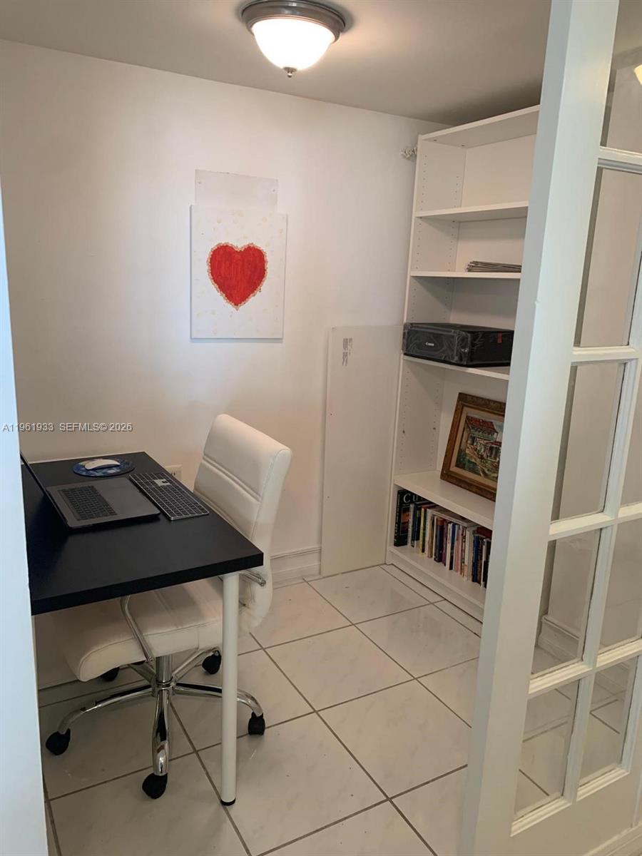 image Brickell Bay Club6