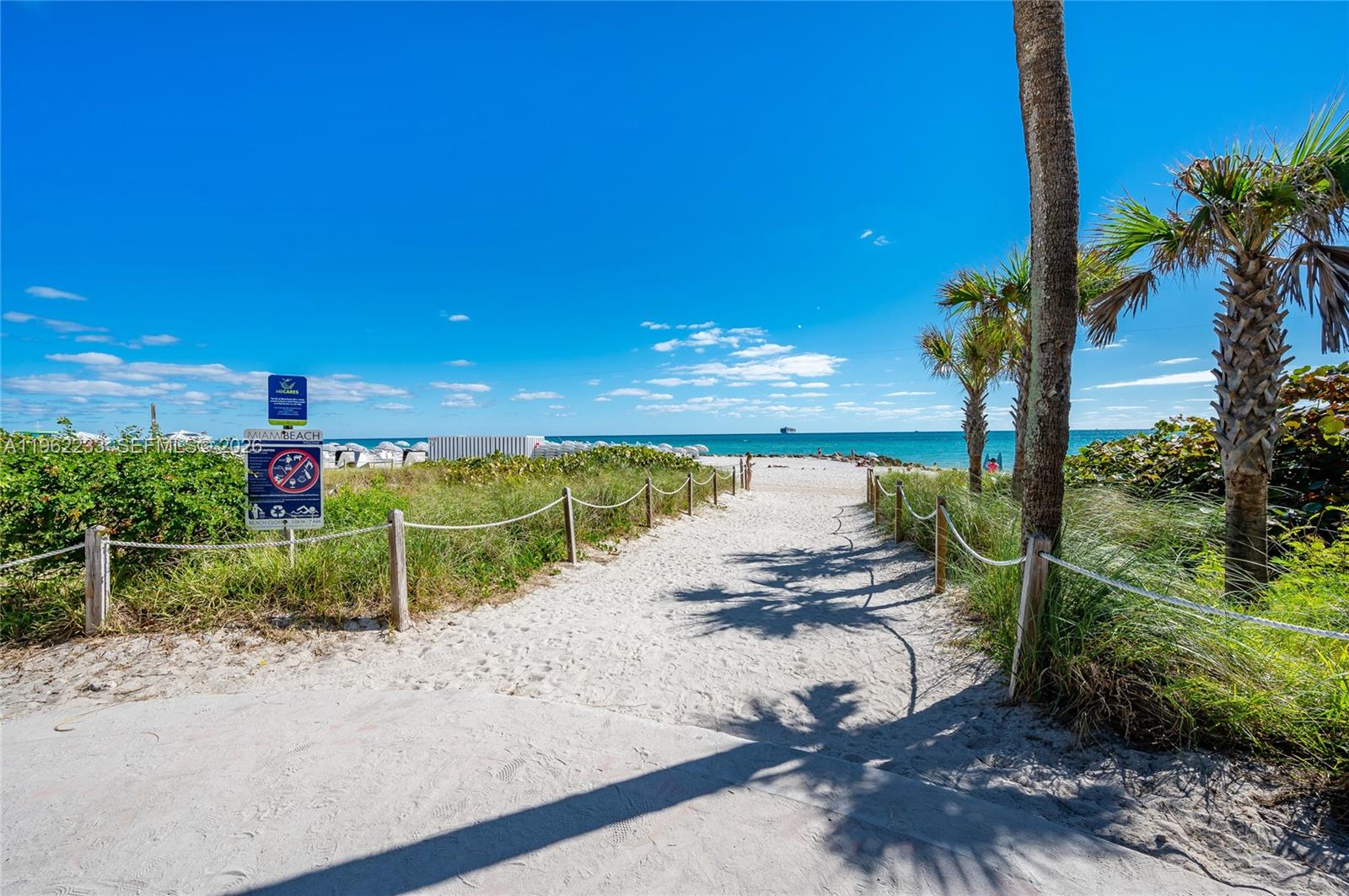 2899 Collins Ave #1505 Miami Beach, FL 33140