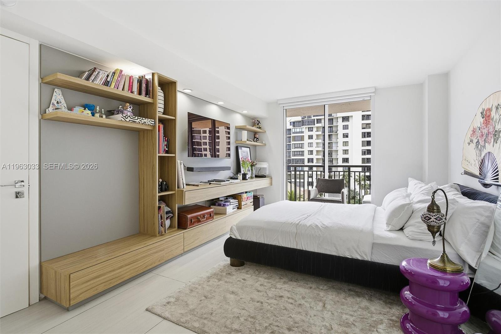 540 Brickell Key Dr #823 Miami, FL 33131