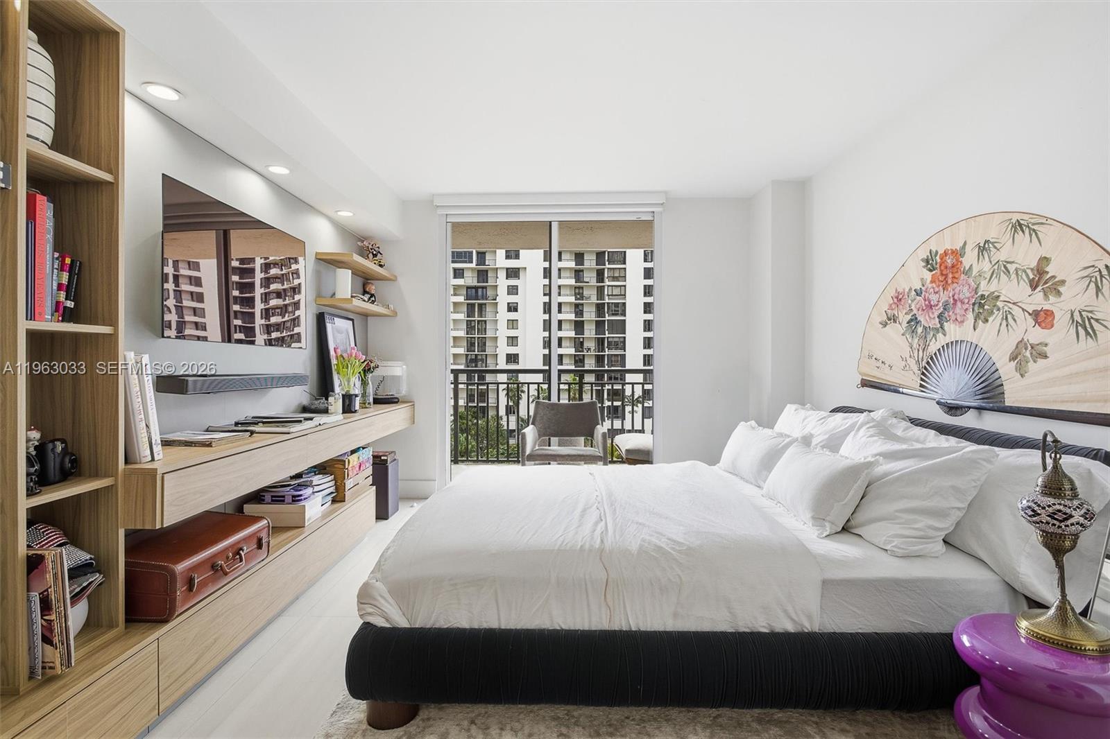 540 Brickell Key Dr #823 Miami, FL 33131