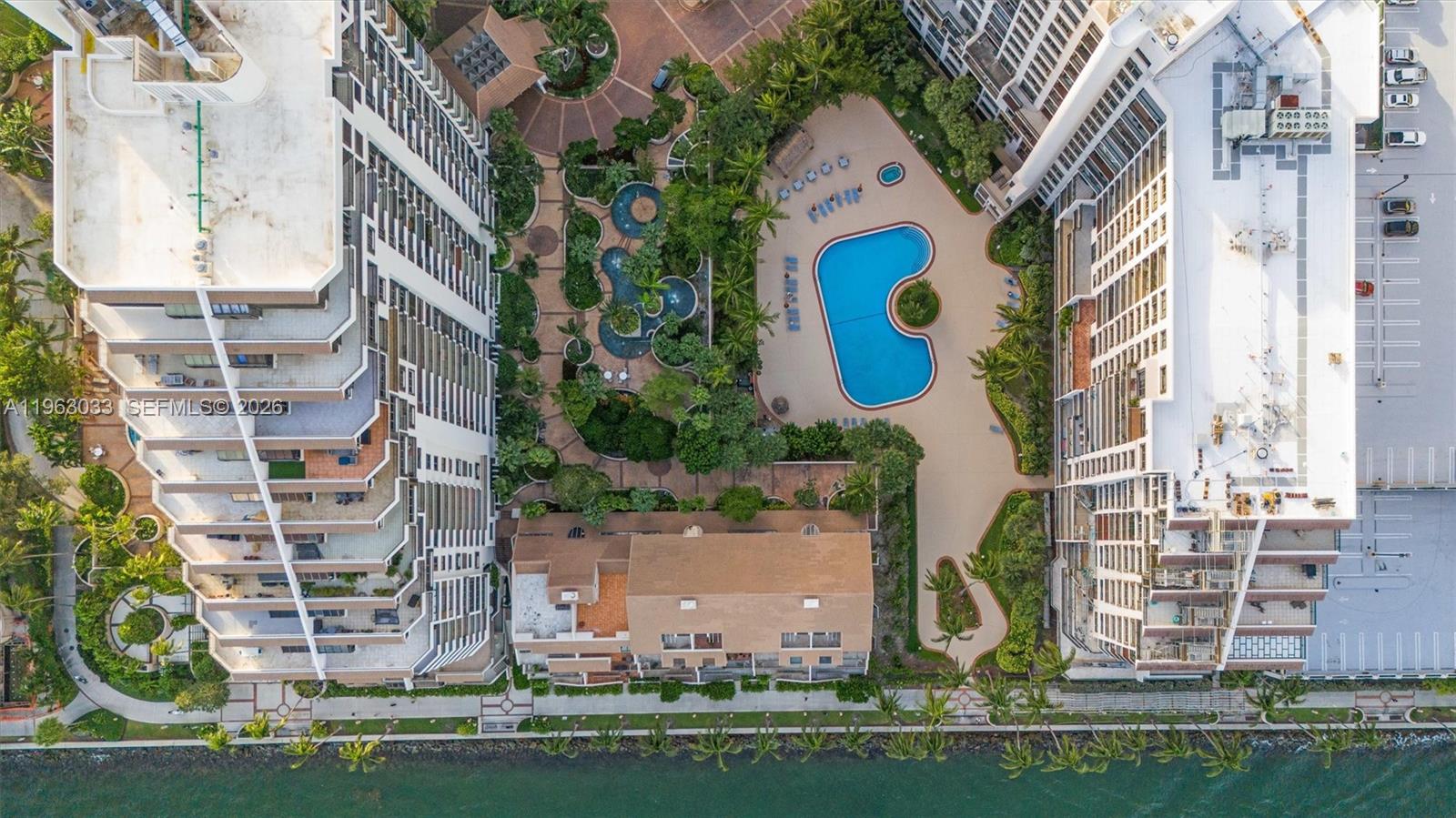 540 Brickell Key Dr #823 Miami, FL 33131