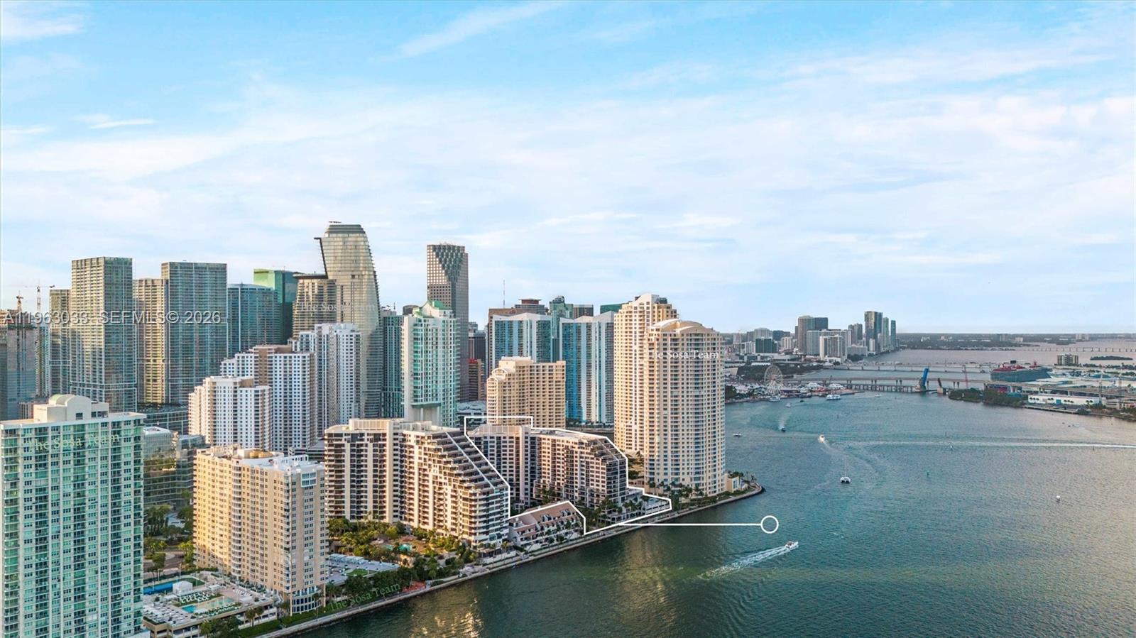 540 Brickell Key Dr #823 Miami, FL 33131