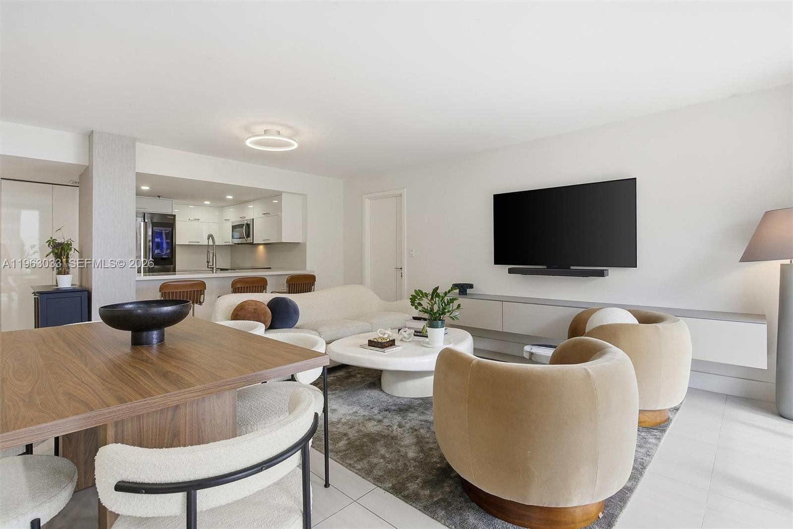 540 Brickell Key Dr #823 Miami, FL 33131