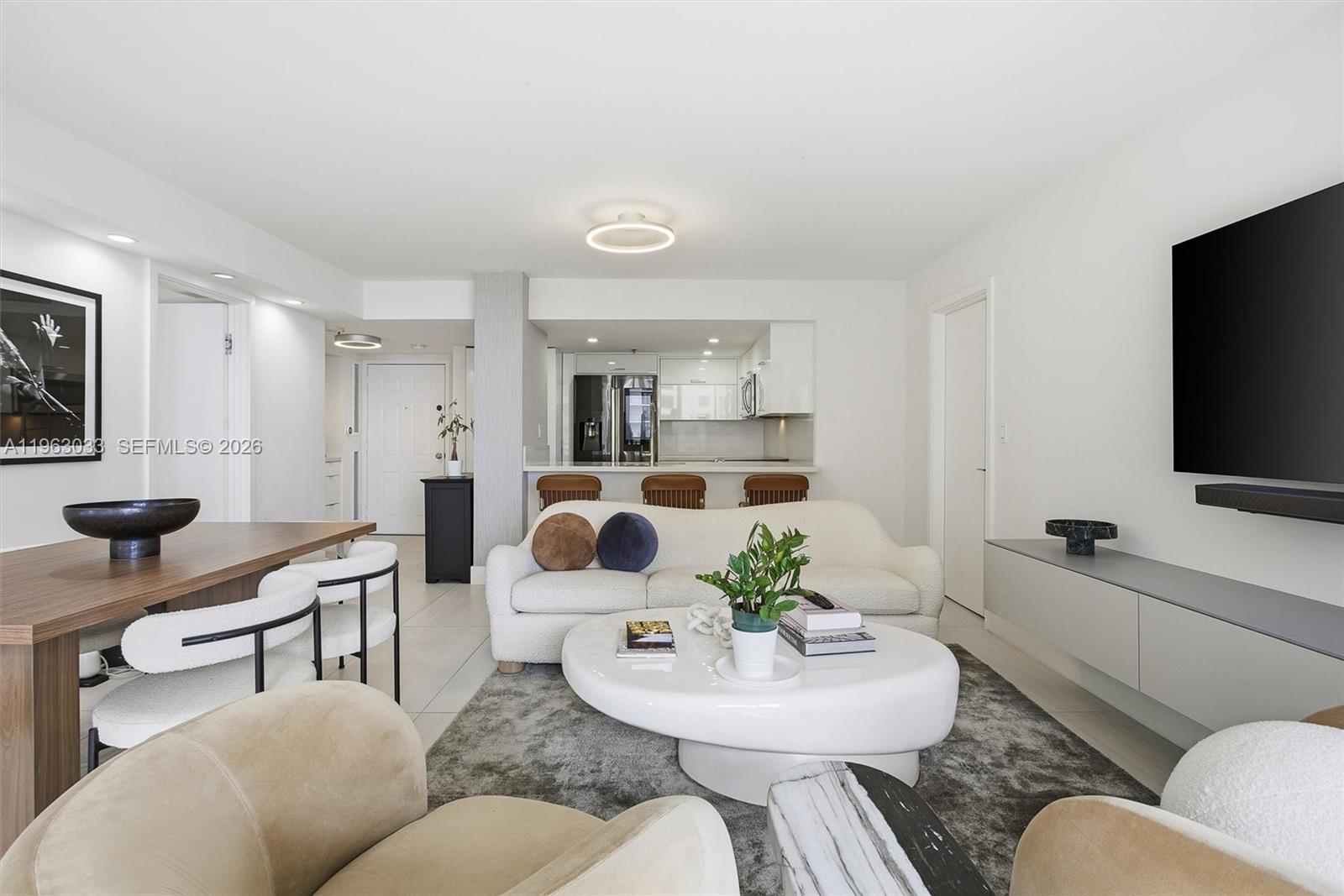 540 Brickell Key Dr #823 Miami, FL 33131