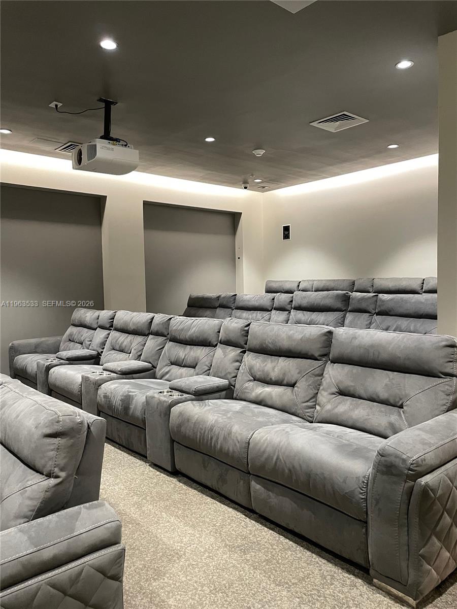 image Harbour House17