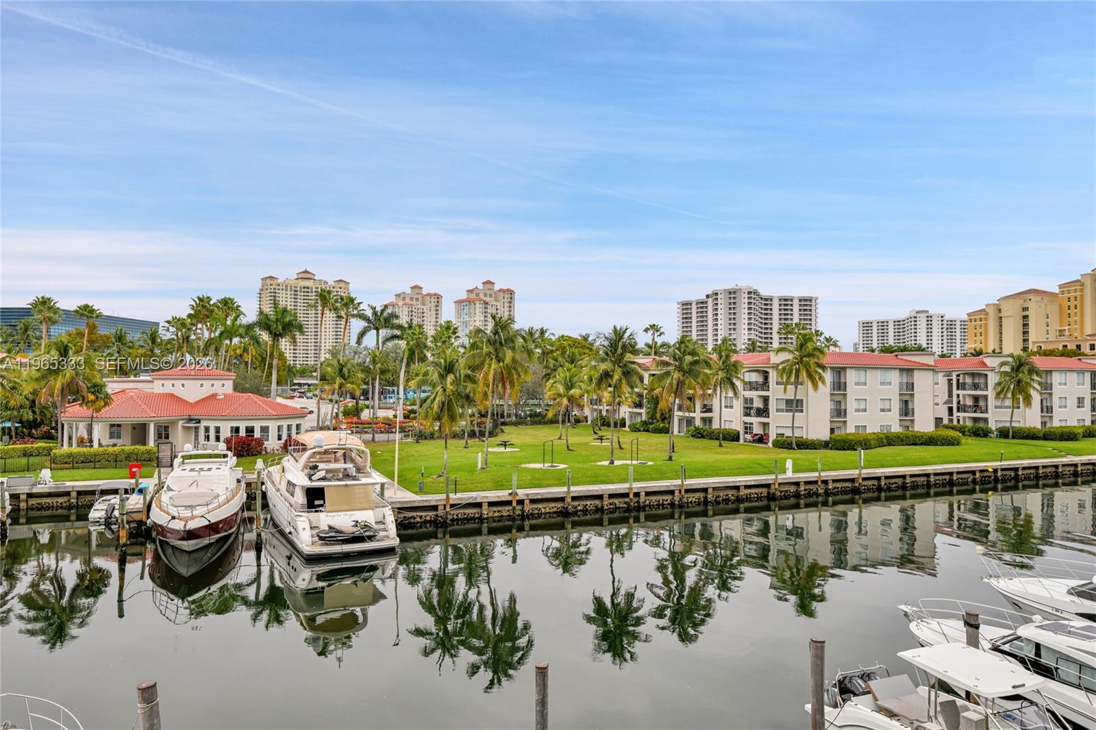 image The Atrium at Aventura19