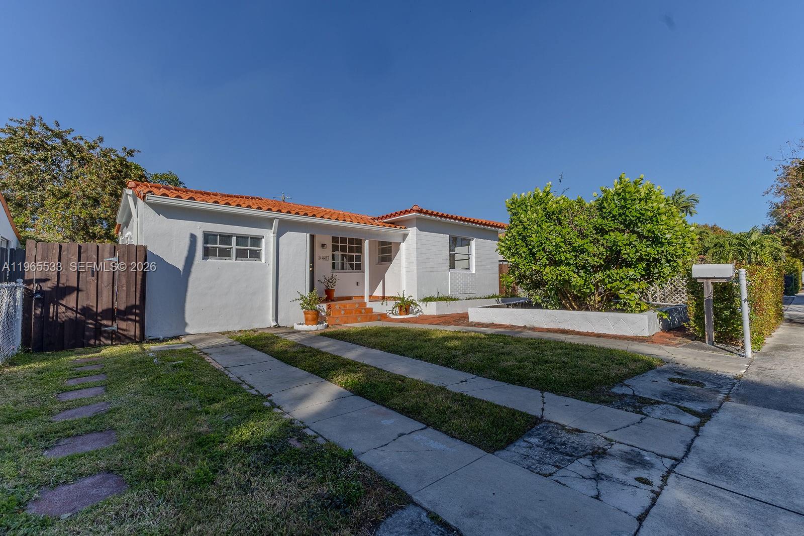 1441 SW 17th St Miami, FL 33145