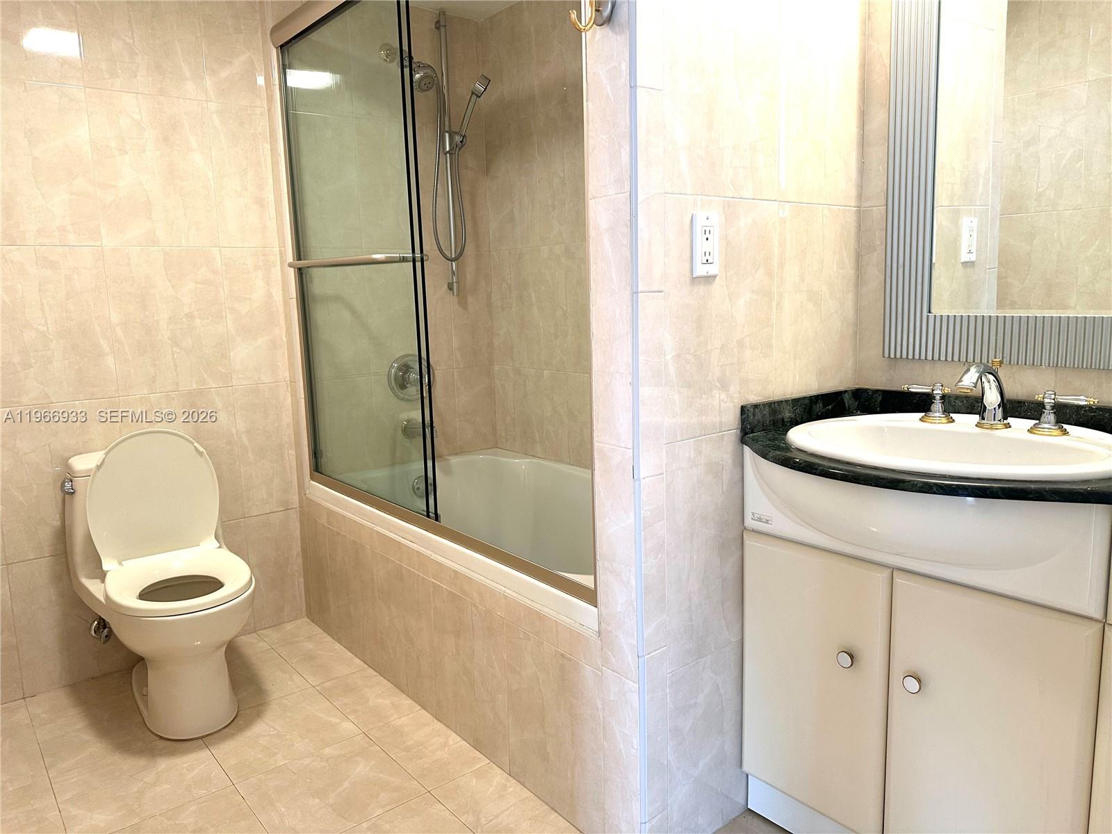 210 174th St #2411 Sunny Isles Beach, FL 33160