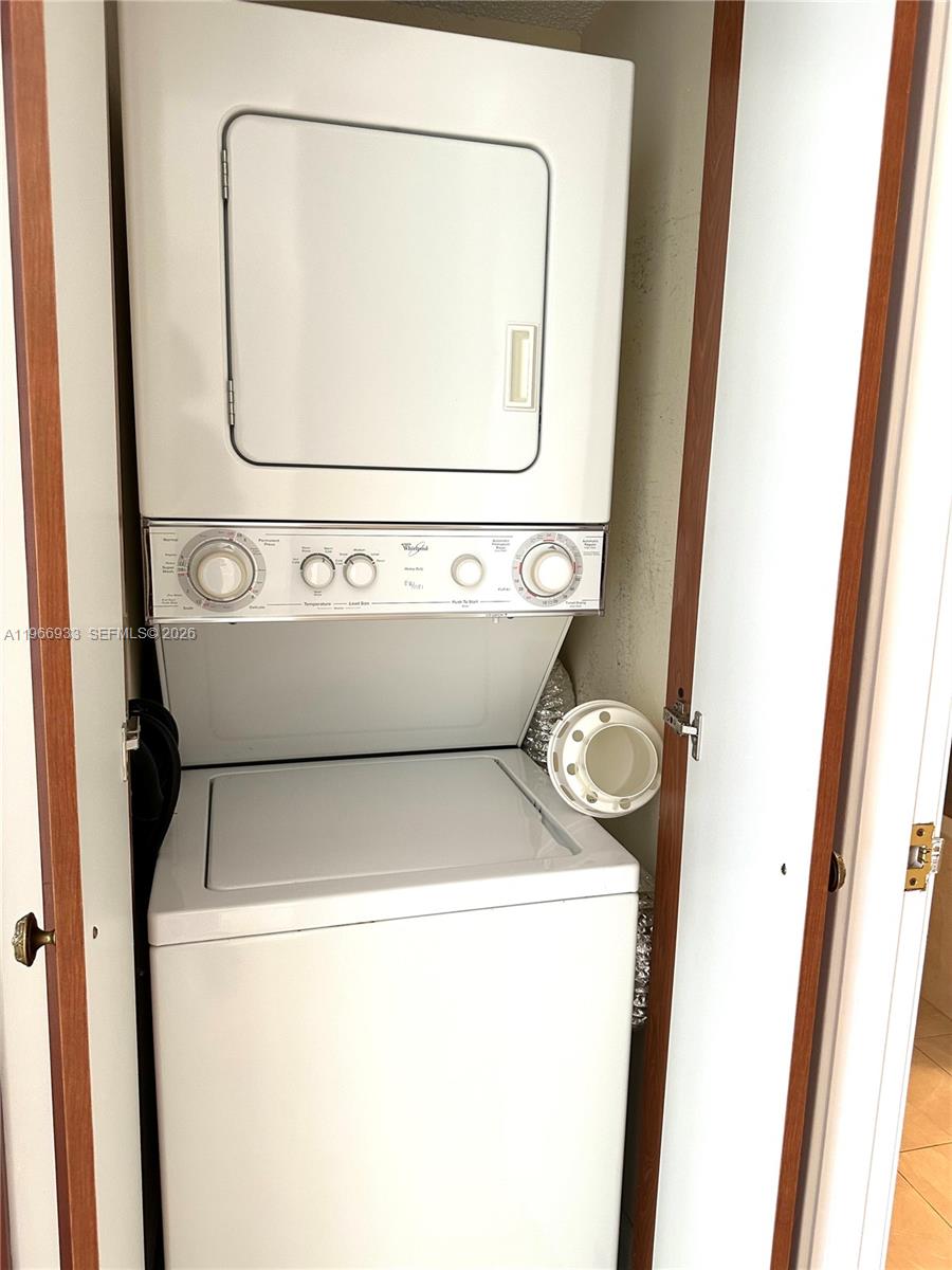 210 174th St #2411 Sunny Isles Beach, FL 33160