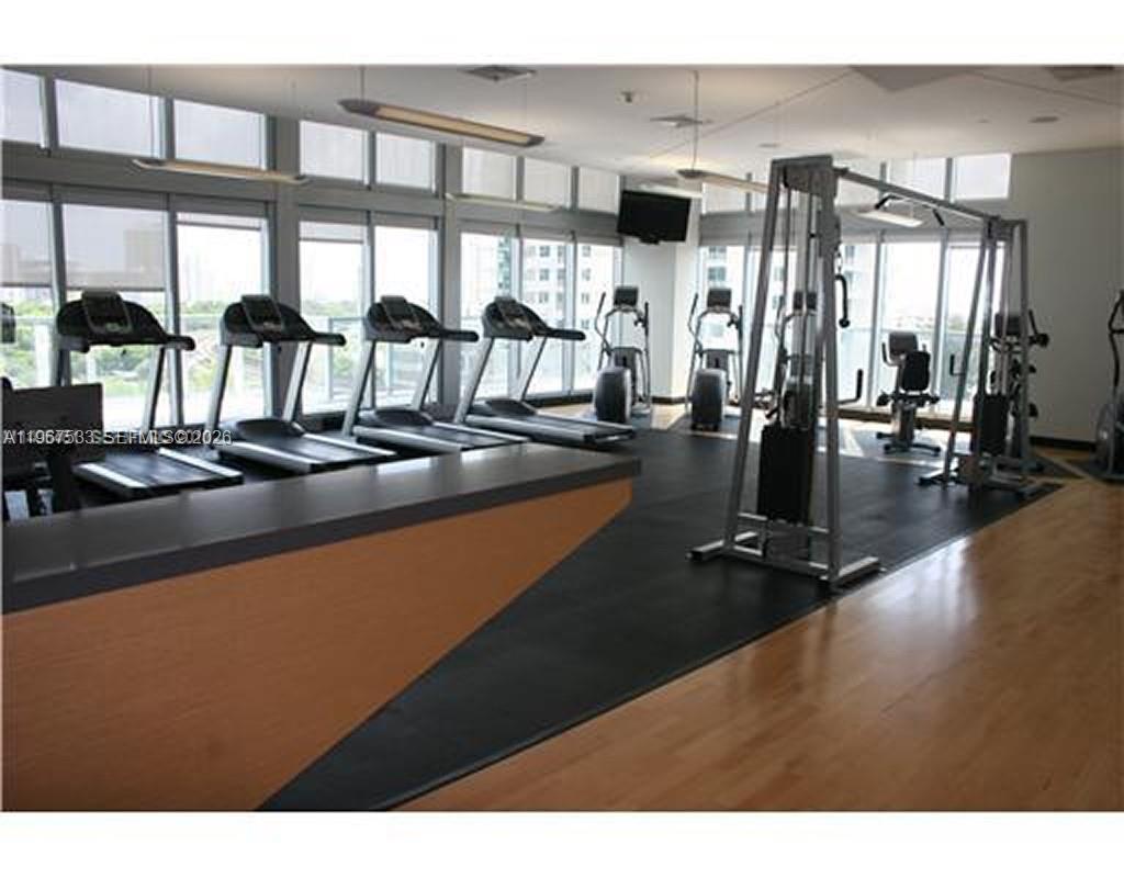 image Axis on Brickell North10