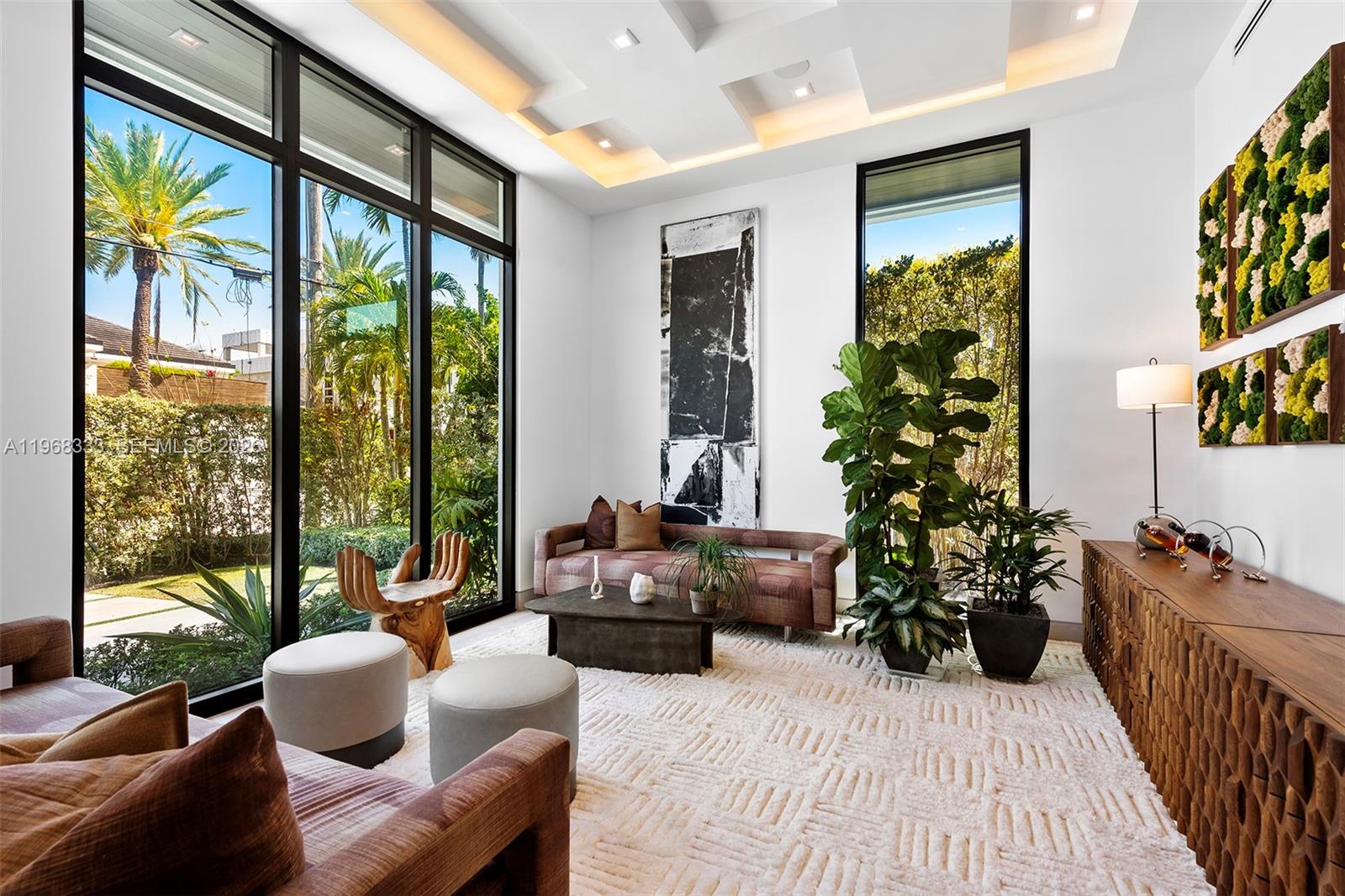 22 Isla Bahia Dr Fort Lauderdale, FL 33316