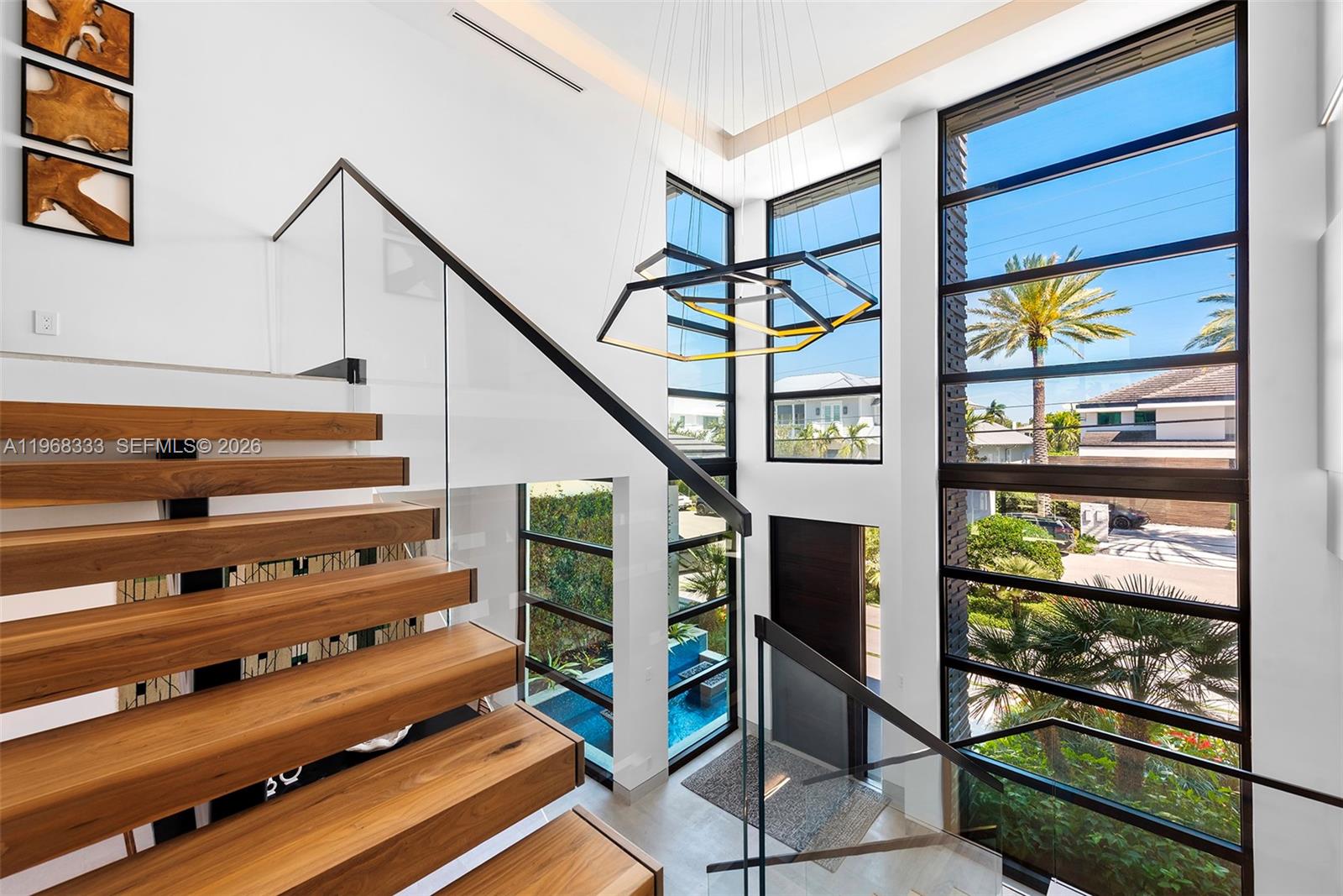 22 Isla Bahia Dr Fort Lauderdale, FL 33316