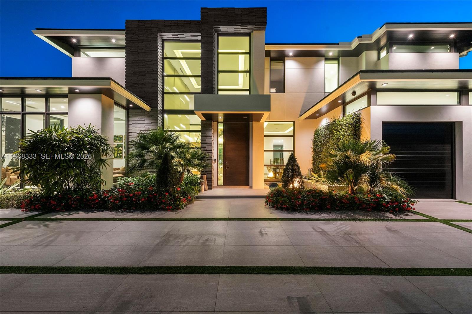 22 Isla Bahia Dr Fort Lauderdale, FL 33316